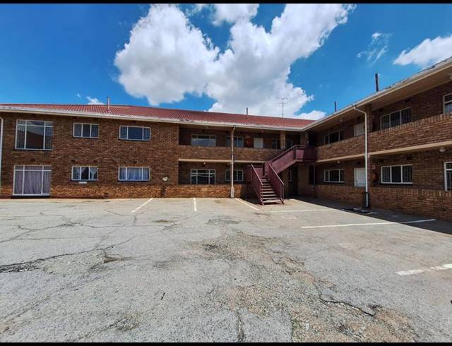 3 BEDROOM PROPERTY TO RENT IN GREENHILLS